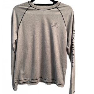 Vineyard Vines Boys size XL Gray Performance T-Shirt